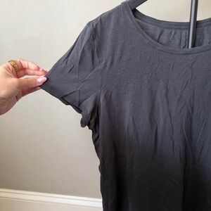 Black Lululemon t-shirt